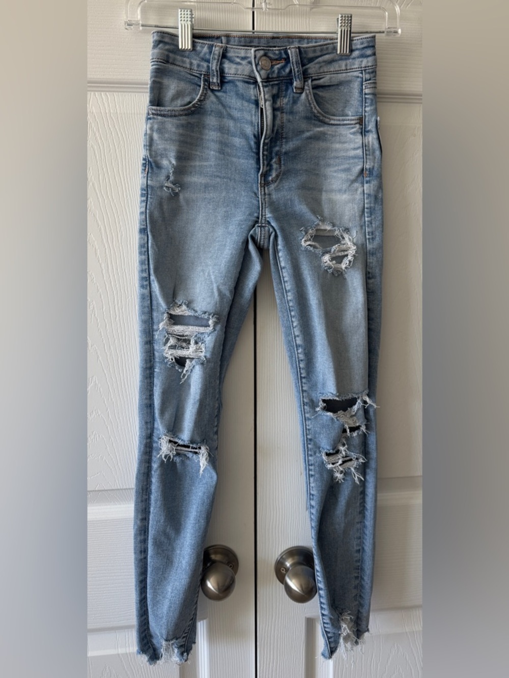 American Eagle Outfitters Light Blue Ripped Skinny Jeans